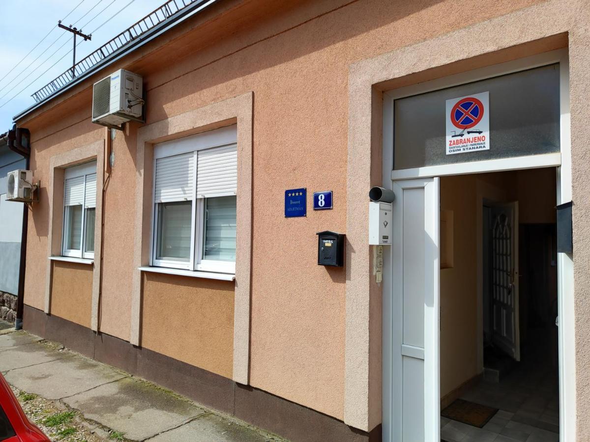 Apartmán Holy Ðakovo Exteriér fotografie